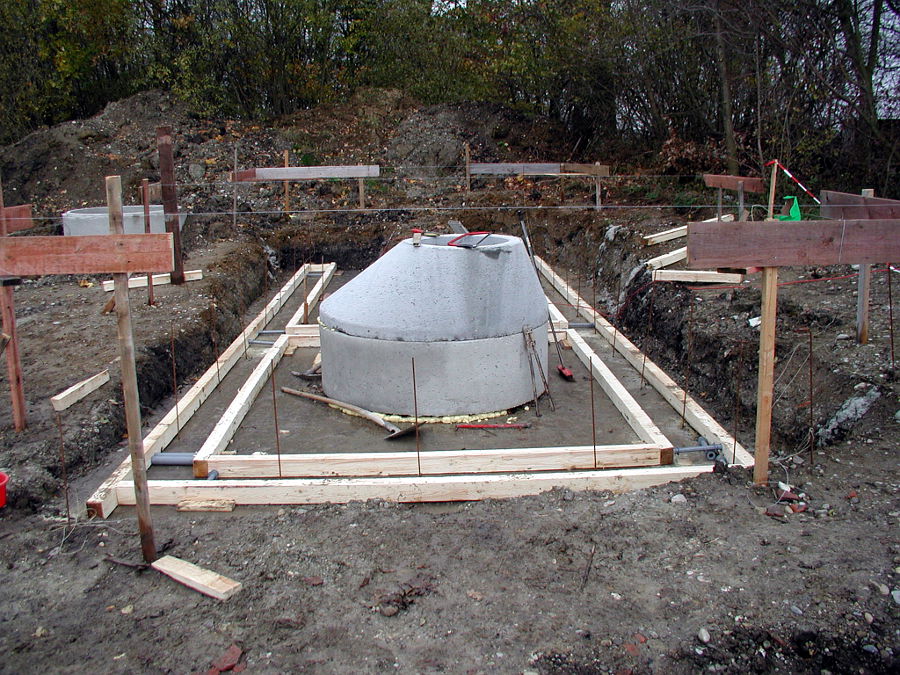 Erste Fundamentarbeiten